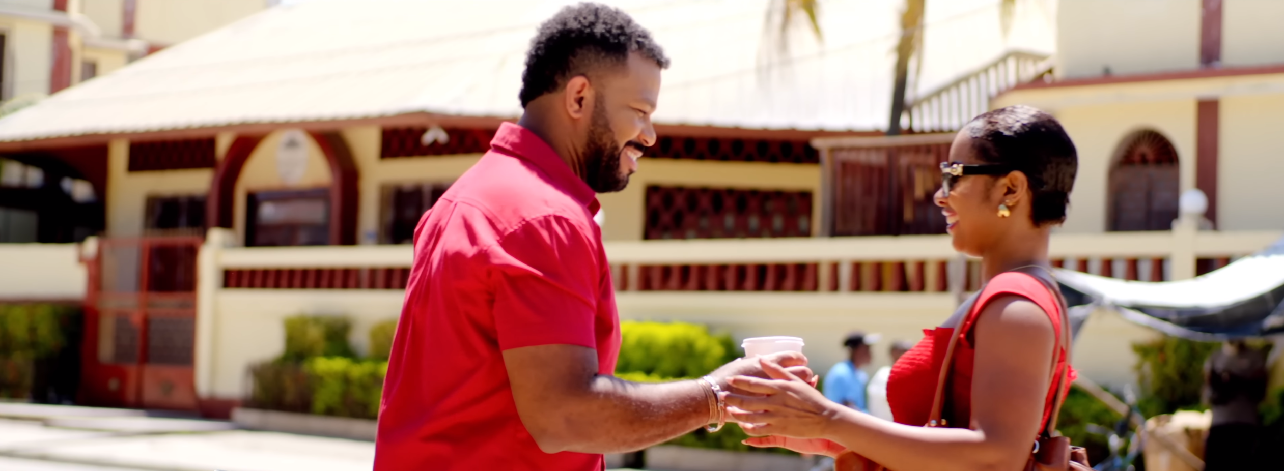 Harmonik met en lumière la beauté de Fort-Liberté dans son nouveau clip "RET TAN N MWEN"